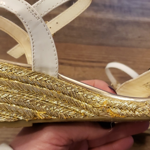 Michael Kors girls sandals size 3 gold and white - Picture 7 of 8